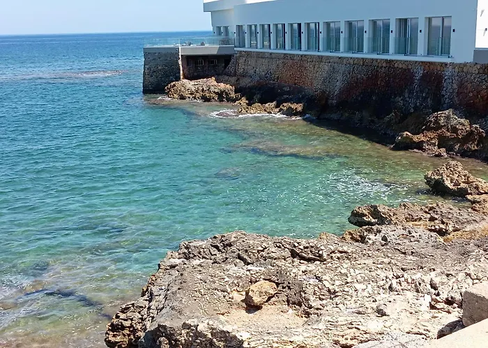 Elia Sea Suites